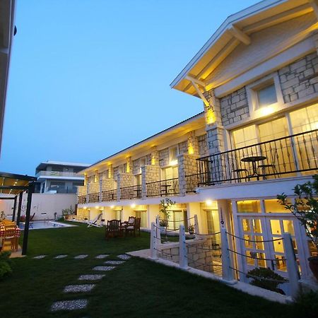 Duman Boutique Hotel Çeşme Exterior foto